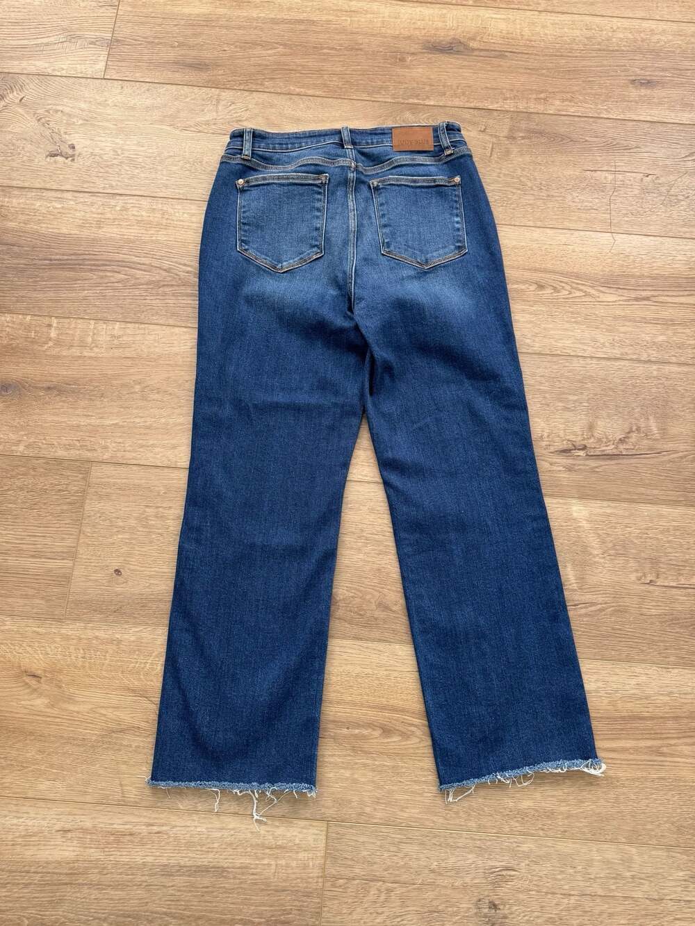 Judy Blue High Rise Dad Jeans Raw Hem Medium Wash Denim Size 13/31 - Picture 10 of 15